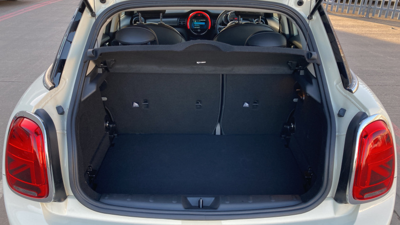 MINI Hatchback 2.0 Cooper S Exclusive II 5dr [Comfort/Nav Pack] Petrol Hatchback